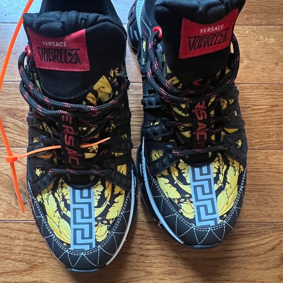 42 9 authentic versace running shoe baroque with receipt - Picture 3 of 10